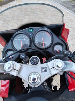Honda CBR 125 R - 4
