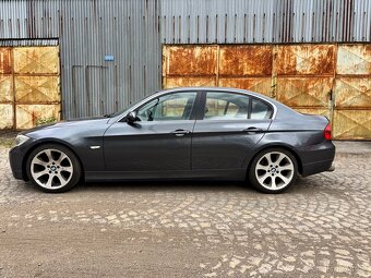 Bmw e90 325i manuál - 4