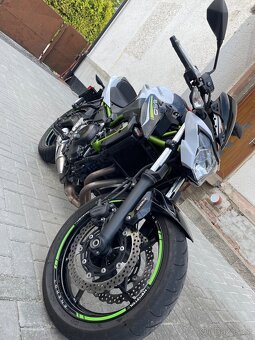 Kawasaki z650 - 4