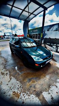 Ford Focus - 4