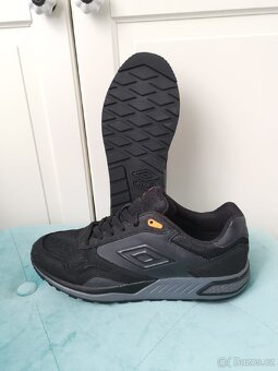 Umbro tenisky nové 42 sneakersy - 4