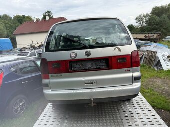 Náhradní díly Vw sharan 1.9 TDi 96kw - 4