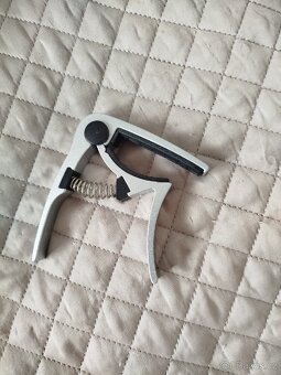 Kytara 3/4 Ashton mini 20 TSB + Capo - 4