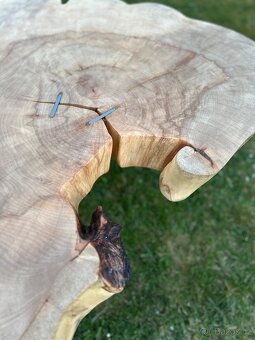 Konferenční stůl - 4