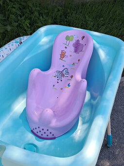 Přebalovací pult kombinovaný s vaničnou, skládací - 4