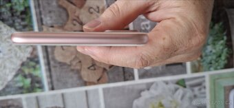 Prodám iPhone 7 Plus 128 GB Rose Gold - 4