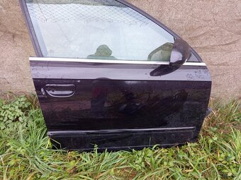 Dveře Audi A4B7 LZ9X Avant - 4