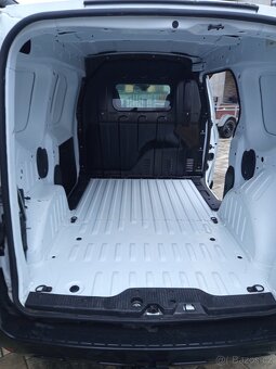 Prodám Renault Express 1.3 Tce ,75 kw - 4