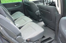 Renault Espace 2.0 dCi 96kW - Facelift - náhradní díly - 4