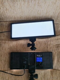 Dva LED panely Viltrox včetně stativů - 4