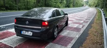 Opel vectra Gts 2.2 dti 92kw Gts rok 2005 - 4