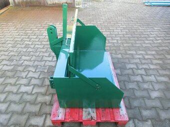 Výklopná lopata ,bedna, lžíce. - 4