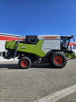 CLAAS TRION 660 + V770 - 4