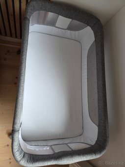 Cestovní postýlka MoMi smart bed 4v1 šedá - 4