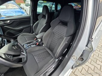 Škoda Scala 1.0 85kw style plus sport interiér - 4