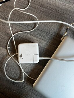 MacBook Pro 13” A1278 – zapíná se, ale chybí systém - 4