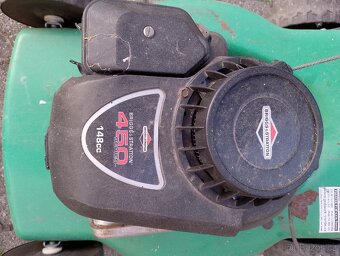Briggs a Stratton - 4