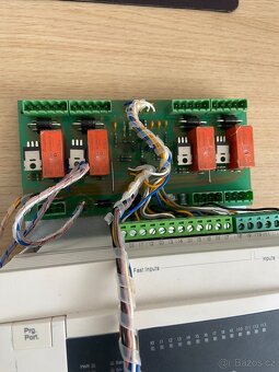PLC Schneider Electric M238 - 4