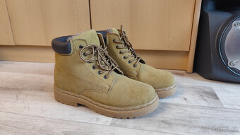 Nové dámské (pánské) zimní boty  v.39 - 4