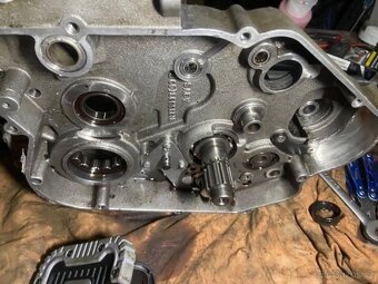 Díly motoru husaberg fe 450 2008 - 4