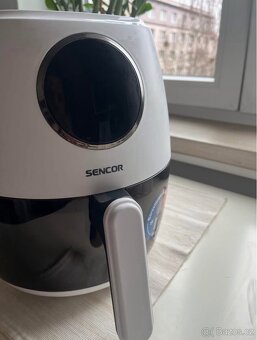 Horkovzdušná friteza Sencor - 4