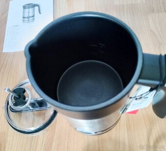 Pěnič mléka Severin SM3584 - 4