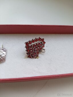 Stříbrné šperky s českým granátem - 4
