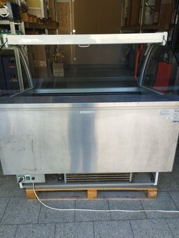 Zmrzlinová vitrína na 14 van - 4