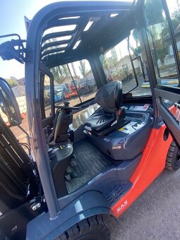 VZV Toyota nosnost 3.tun - 4