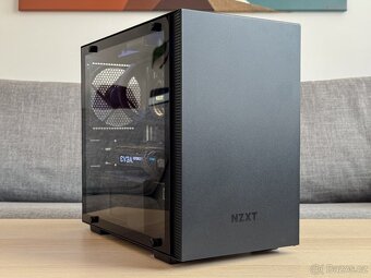 HERNÍ PC - Ryzen 7 2700X / 16GB DDR4 / 500GB SSD / GTX 1070 - 4