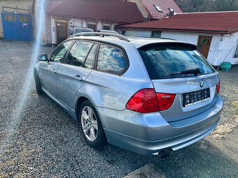 Bmw 318i Combi e91 Facelift - 4
