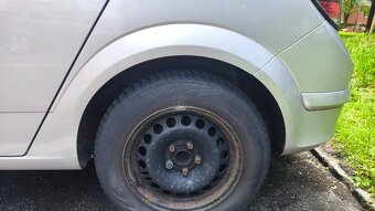 Astra H 1.6 85 kW 2012 - 4