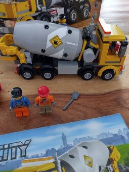 Lego CITY 60018 míchačka - 4