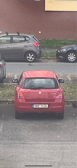 Prodám Suzuki Swift 1.3, r.v. 2009 – červená barva - 4