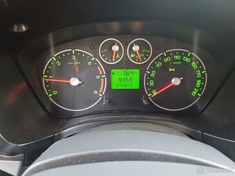 1.majitel...Ford Transit Tourneo Connect 2011 - 4