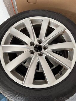 Original kola Volvo XC90 235/55 r19 - 4