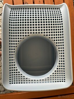 Plastová toaleta pro kočky IMAC Frida – téměř nová - 4