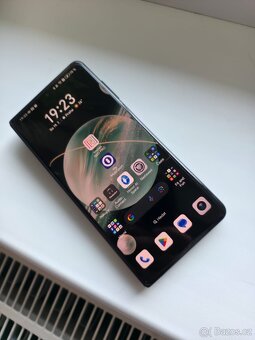 Honor Magic v3 - 4