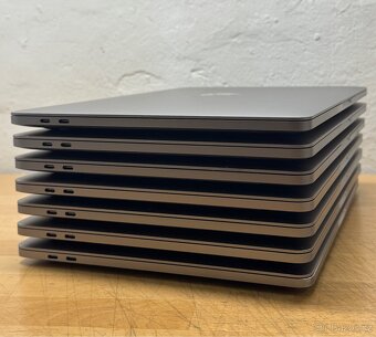 MacBook Pro 2020/16GB RAM/Intel i5/512GB SSD/Záruka - 4