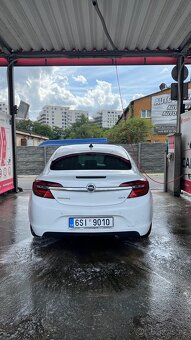 Opel Insignia 2016 – 1.6 CDTi Diesel – Bílá - 4