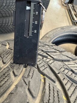 185/65/15 zimní - 4