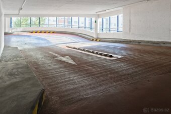 Parkovací místo - Praha 9 - Vysočany - 4