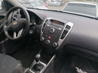KIA Ceed, r.v. 2011, 1.6Crdi - 4