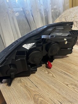 Pravý světlomet audi a6 c7 - 4