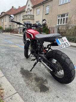Yamaha Tw scrambler - 4