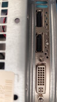 Dell Precision T3610 - 4