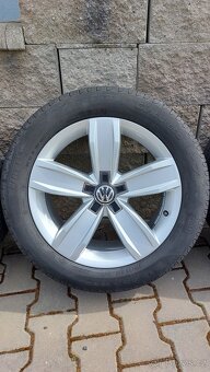 Alu kola 5x112 r17 Istanbul originál vw Passat b8 letní pneu - 4