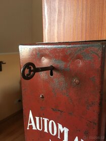 Výdejní mincovní automat na čokoládu - 4