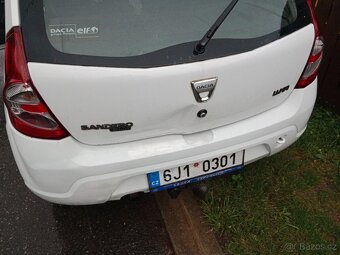 Sandero - 4