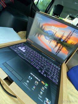 ASUS TUFF GAMING - 4
